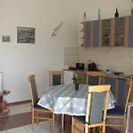 In With Sea View, Balcony, Air Conditioning, Wi-fi Μπολ